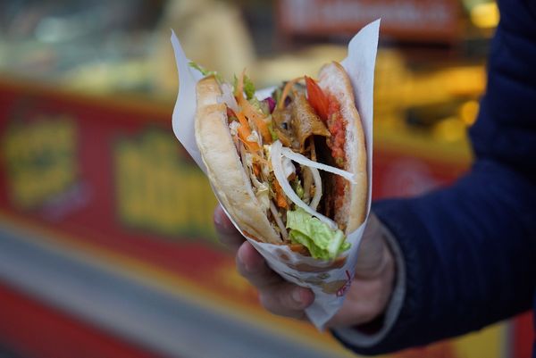 Mobile gastronomia: kebab na kółkach